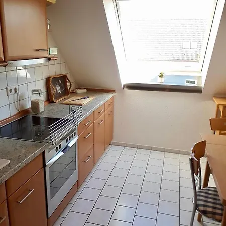 Kranichnest * Neubrandenburg